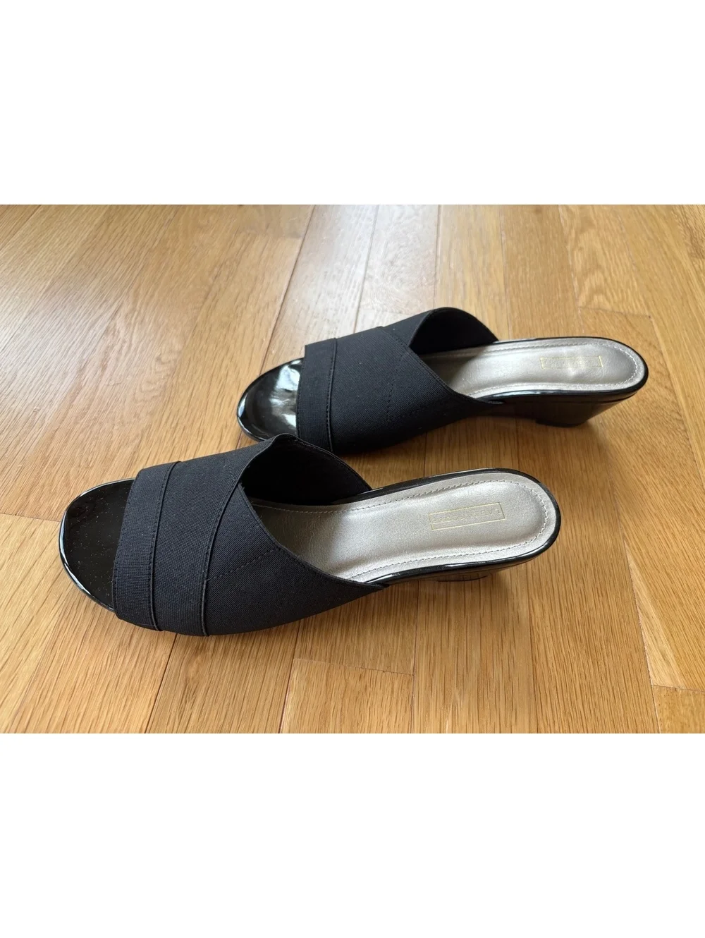 Laura Scott Black Stretch Slide Sandals Low Block Heel Women’s Size 7